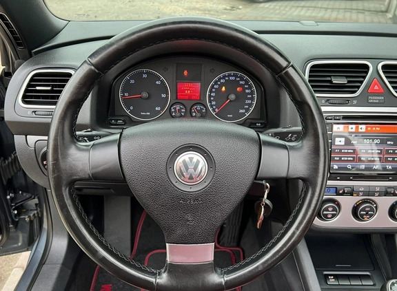 Volkswagen Eos cena 21900 przebieg: 195462, rok produkcji 2007 z Mrozy małe 596
